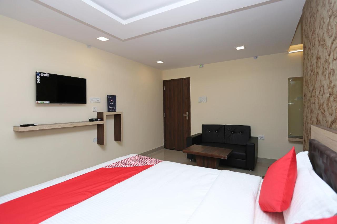 Oyo Flagship 11549 Crystal Inn Jamshedpur Exterior foto