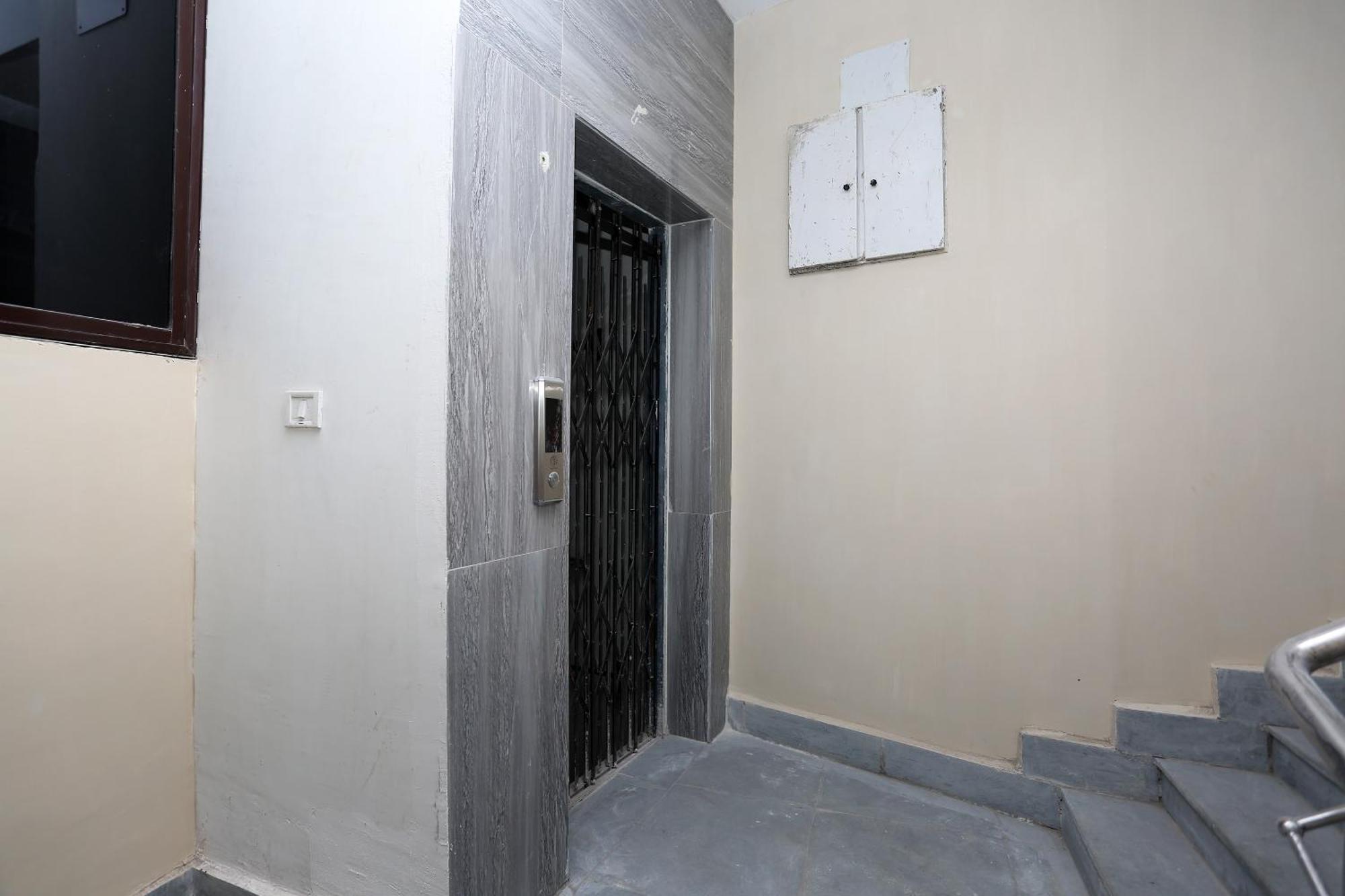Oyo Flagship 11549 Crystal Inn Jamshedpur Exterior foto